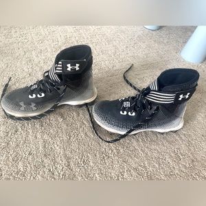 Under Armour little boy cleats! Great condition size 13